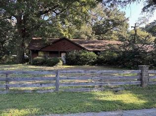 5244 Suwanee St, Milton, FL 32583