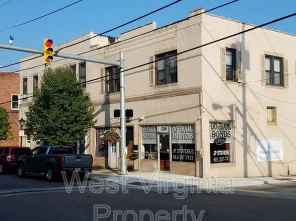 203 1/2 E Prince St APT 5, Beckley, WV 25801