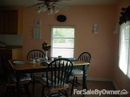 4th image of 279 Crystal Ln