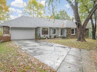 4658 S Roubidoux Pl, Springfield, MO 65804