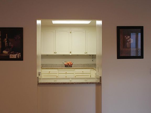 5th image of 1042 Bret Knoll Ct