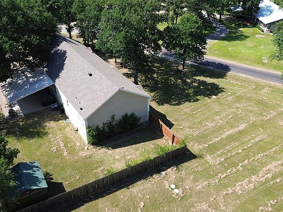 2nd image of 19989 Post Oak Loop