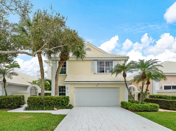 38 Windsor Lane, Palm Beach Gardens, FL 33418