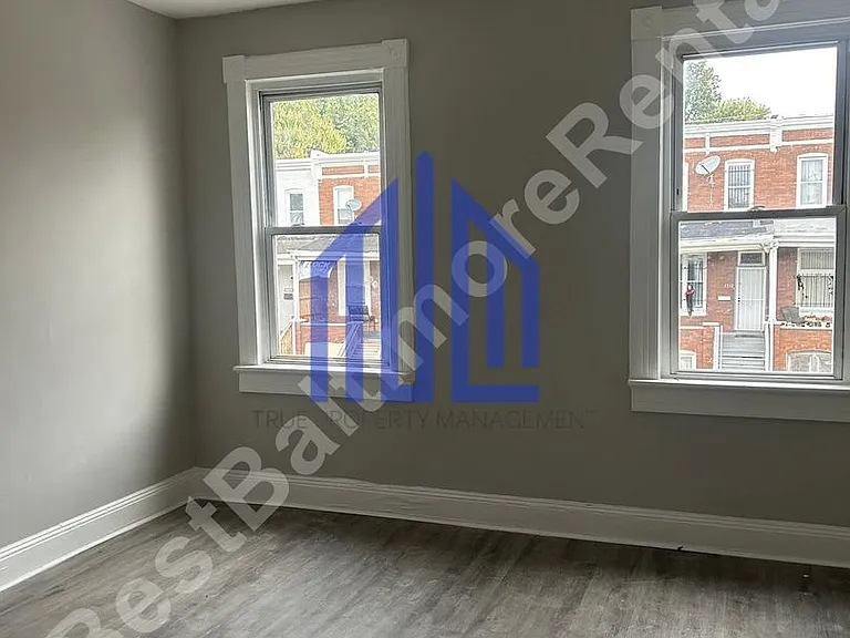1503 E 28th St — Photo 7