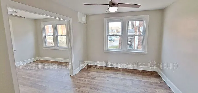 20 W Jackson St — Photo 3