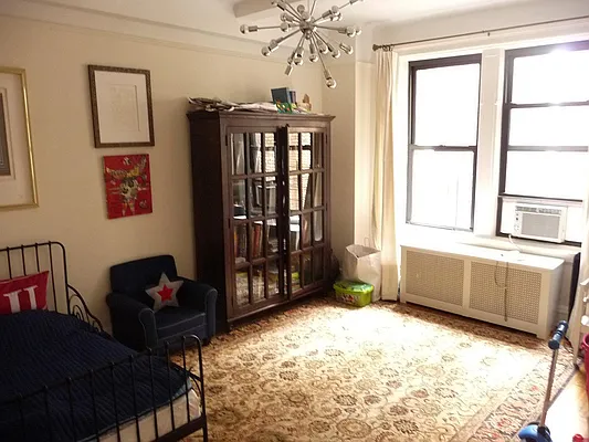 Rented by Keller Williams NYC | media 16