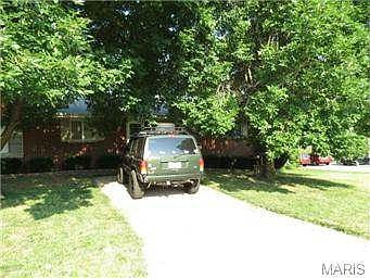 2nd image of 10232 Jeffleigh Ln