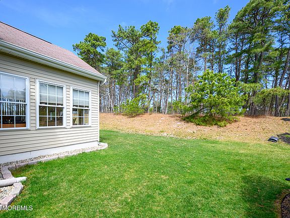 3rd image of 81 Pancoast Road
