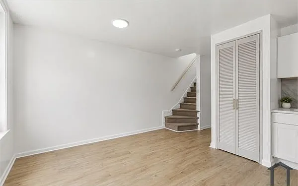 4035 Green St #3 — Photo 1