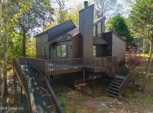 6640 Alii Pl, Diamondhead, MS 39525