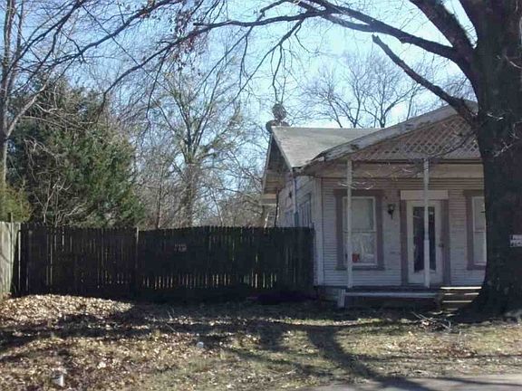 4th image of 2207 W 4th Ave