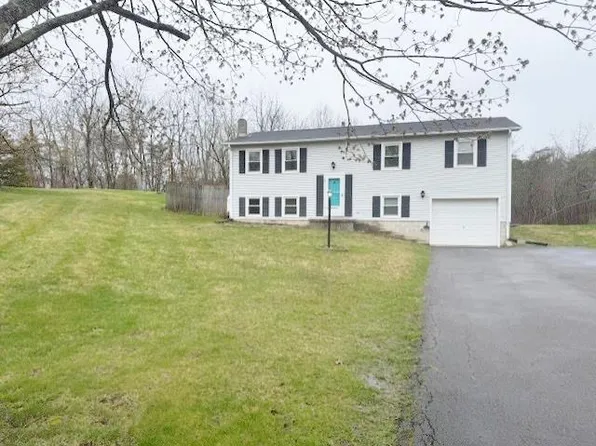 413 Major Grahams Rd, Max Meadows, VA 24360