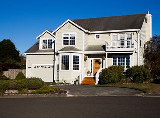 1045 Cameron Ct, McKinleyville, CA 95519