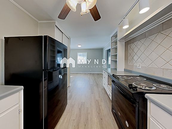 4th image of 1108 Little John Ln