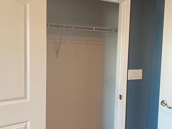 5th image of 3013 W Oxford St #2