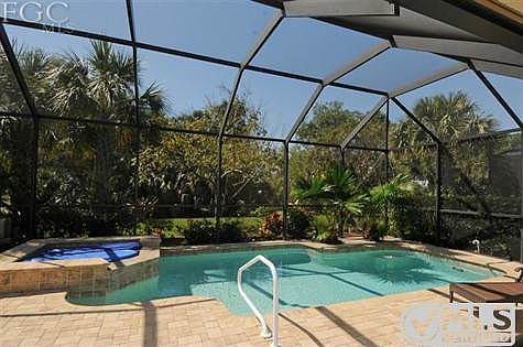 Beautiful Pool & Spa