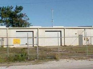944 W Derby Ave, Auburndale, FL 33823