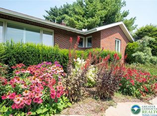 6563 Lower Macungie Rd, Macungie, PA 18062