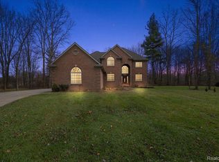 6611 Meldrum Rd, Ira, MI 48023