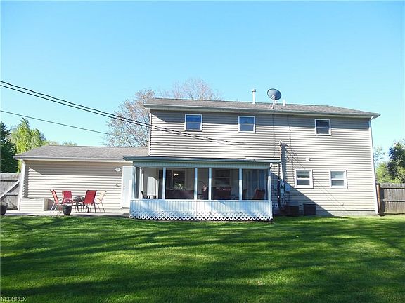 4th image of 6869 Shelly Dr