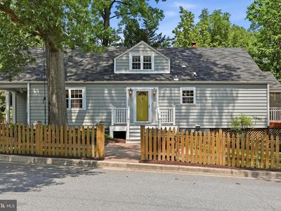 901 Davis Ave, Takoma Park, MD, 20912