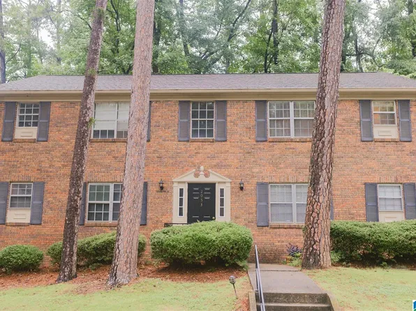 2053 Montreat Cir APT D, Vestavia Hills, AL 35216