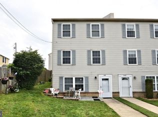 545 Colwell Ln, Conshohocken, PA 19428
