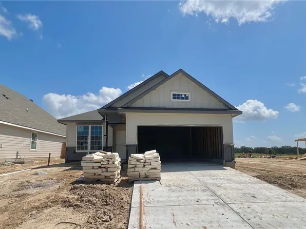 1966 Cambria Dr, Bryan, TX 77807
