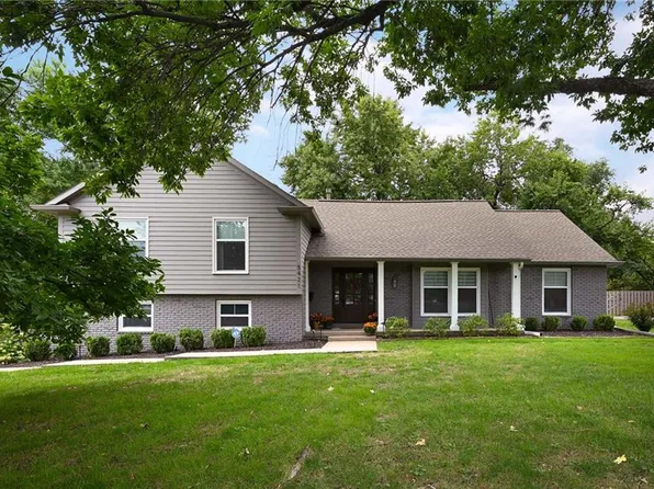 5421 W 96th Ter, Overland Park, KS 66207