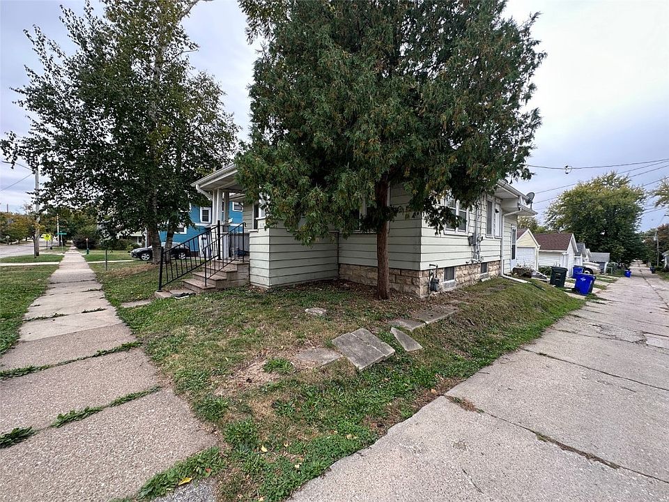 2nd image of 617 19th St SE