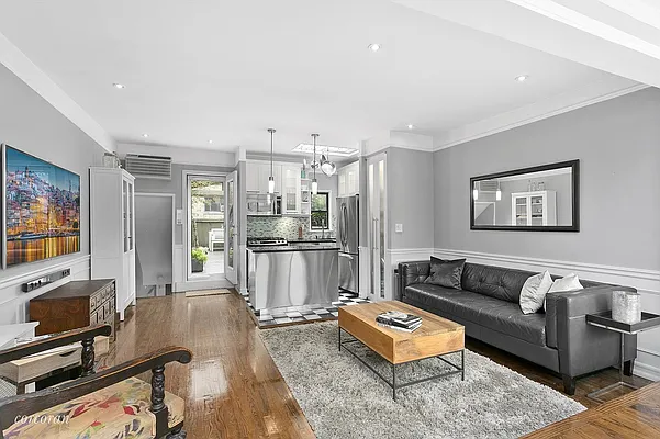 Sold by Corcoran | media 22