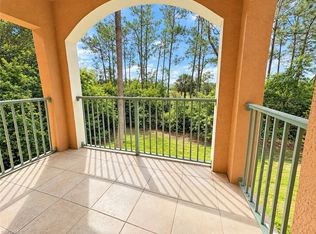 1150 Wildwood Lakes Blvd APT 202, Naples, FL 34104