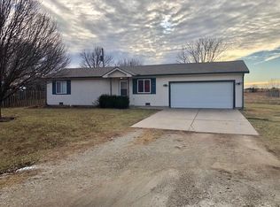 709 N Munson St, Rose Hill, KS 67133