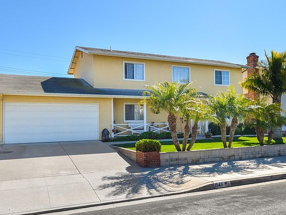 2nd image of 1948 Ciprian Ave