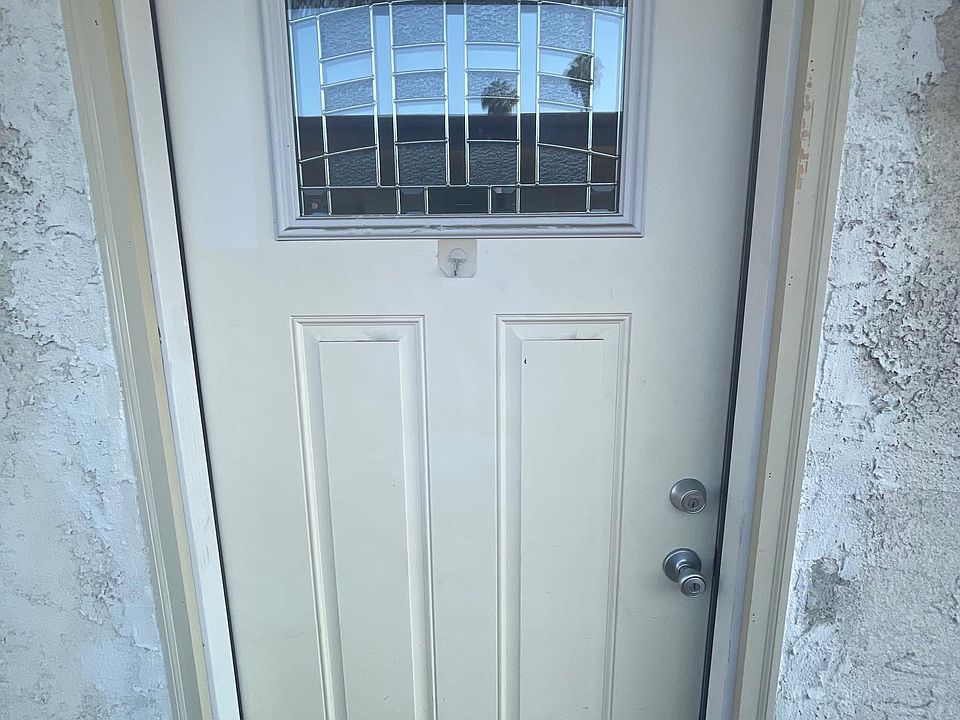 1st image of 816 S Marguerita Ave APT 35