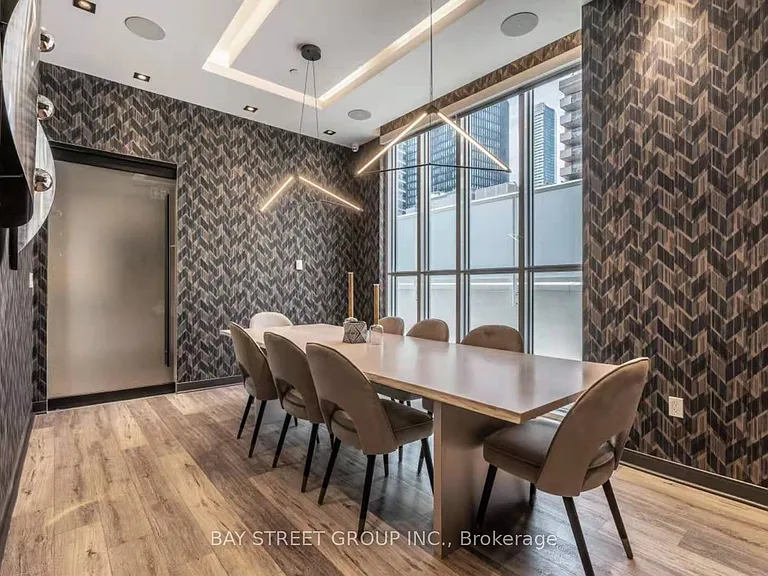 77 Mutual St #801 — Photo 20