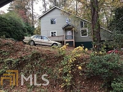 2nd image of 1109 Lake Dr