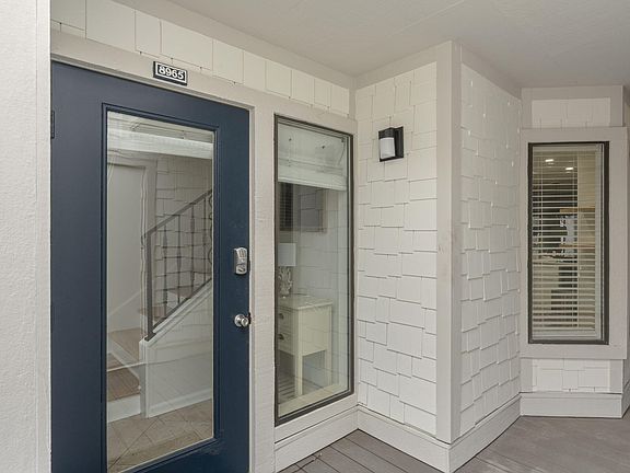 4th image of 8965 Heron Walk Dr #8965