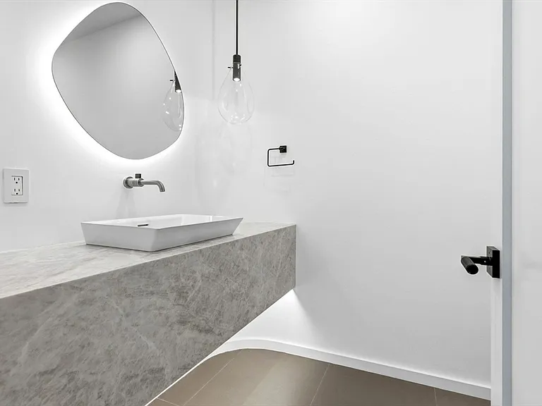7 Algonquin Rd #1 — Photo 5