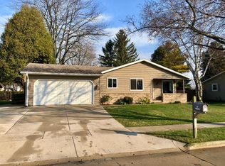 1821 Markham St, Manitowoc, WI 54220