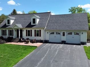 20 Bowen St, Auburn, NY 13021