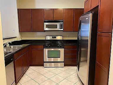 3rd image of 6400 S Crescent Park E APT 105