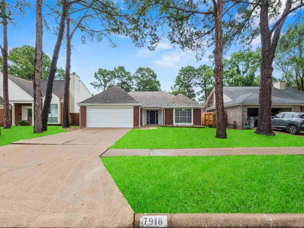 7918 Shangrila Ln, Houston, TX 77095
