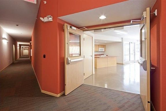 4th image of 2275 Snelling Ave N #13229624