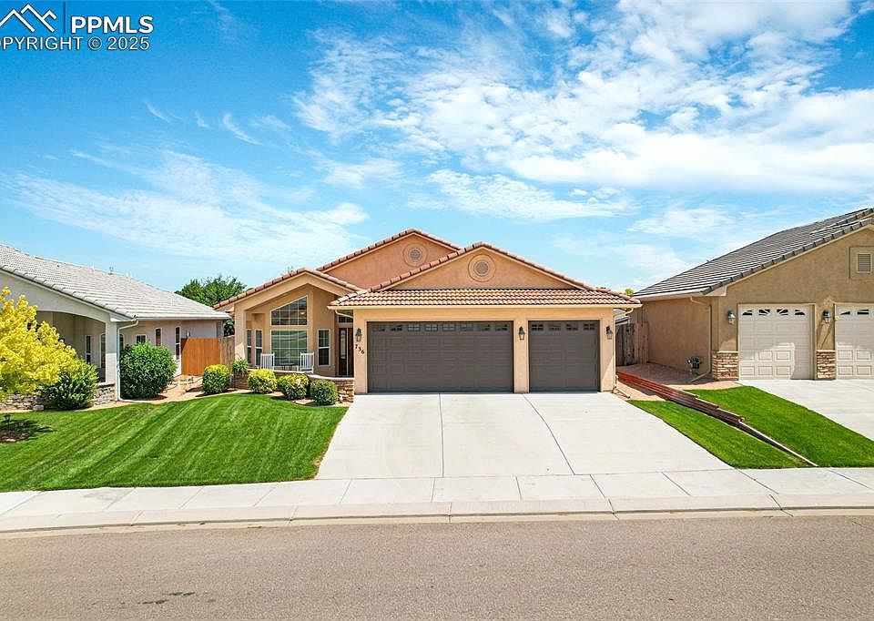 1st image of 736 Aspencrest Dr