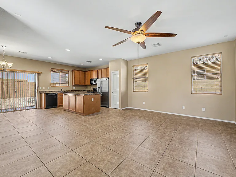 4167 E Woodside Ct — Photo 5
