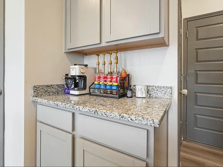 34 Arrington Dr — Photo 23