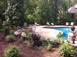 302 Freedom Dr, Forsyth, GA 31029