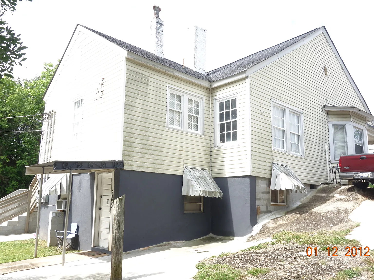 2 bed, 1000 sqft, $750 — Photo 1