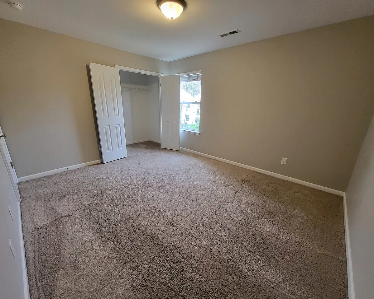 Photo 2 of 36 - 11539 Carnsore Ct - Charlotte, NC Building Photo - 11539 Carnsore Ct